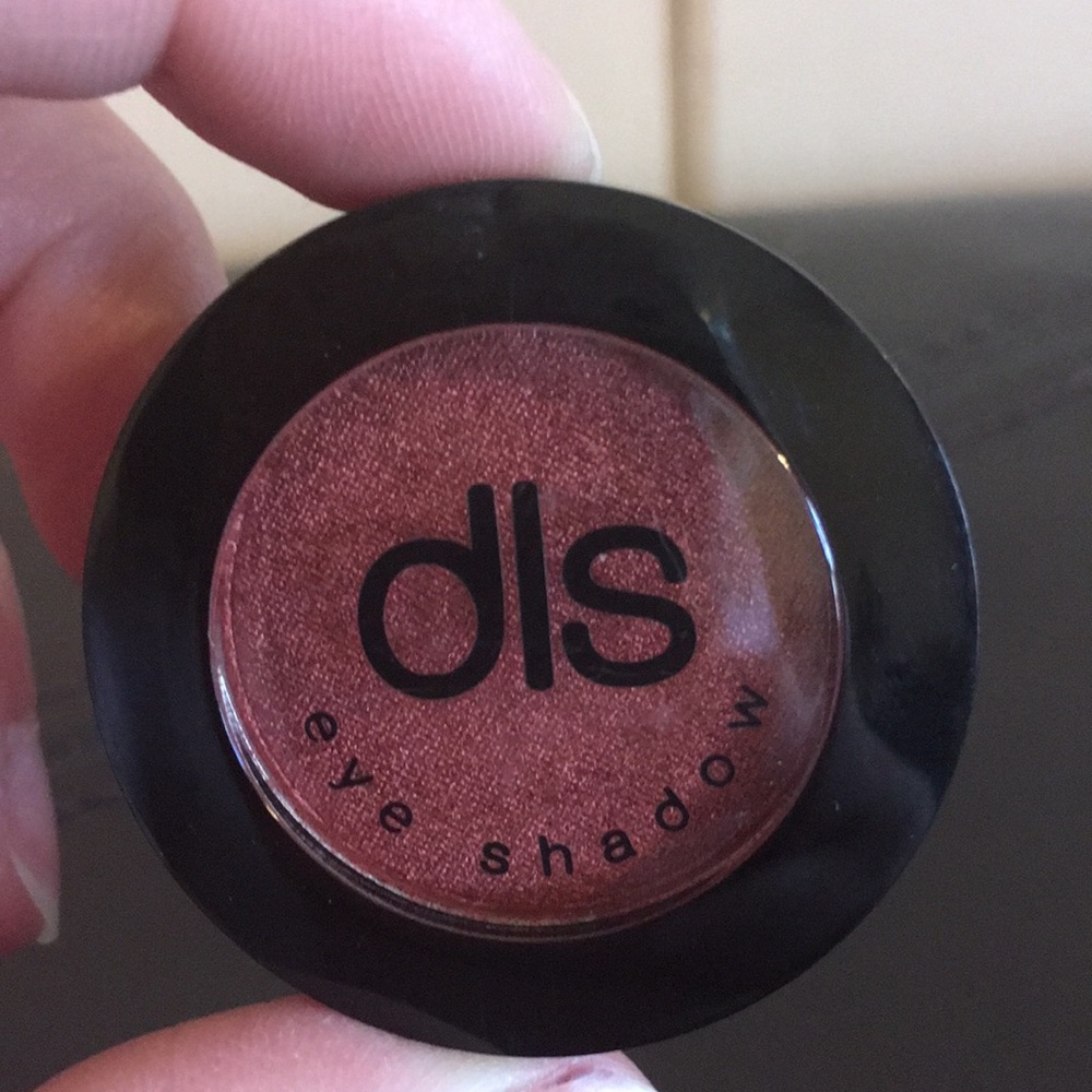 NEVER USED Eyeshadow